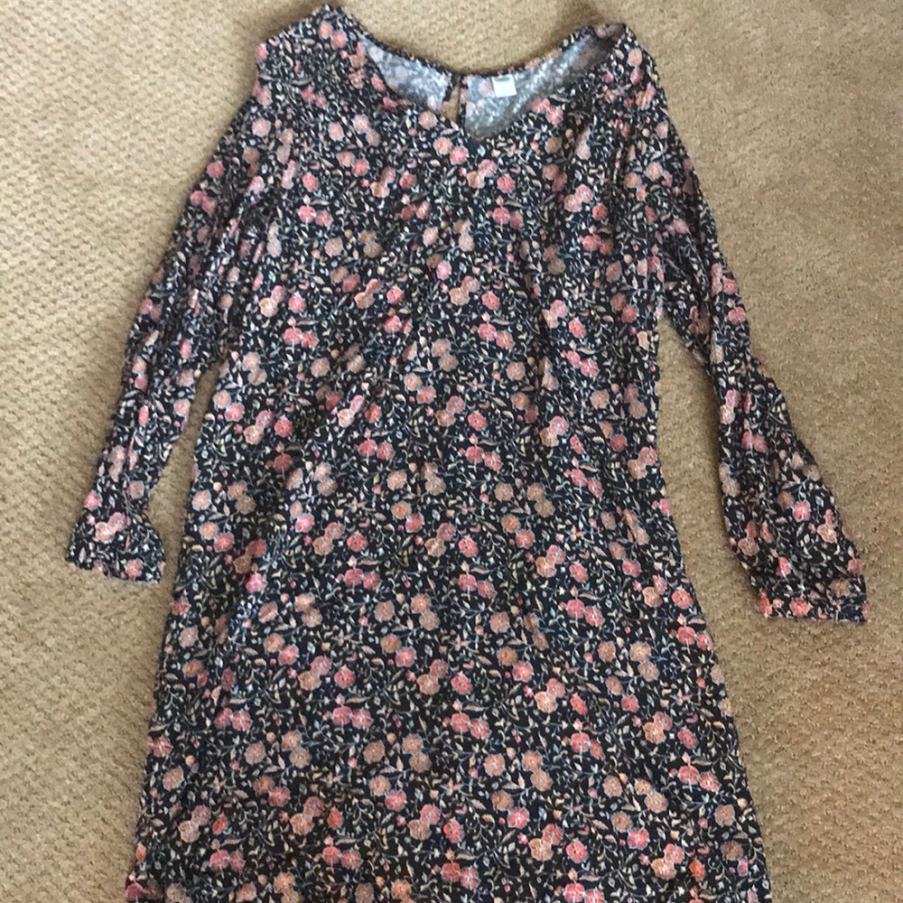 Old navy medium long sleeve dress